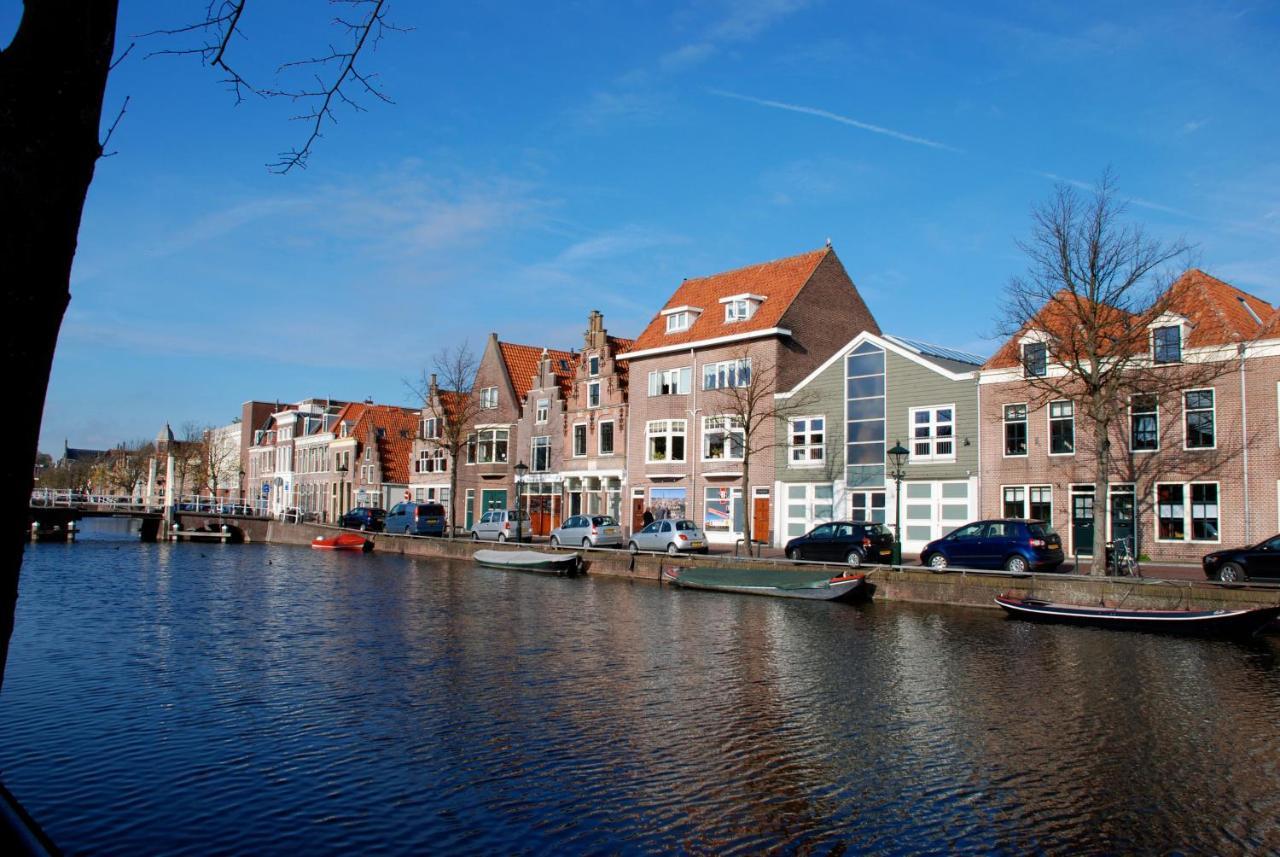 Villa Woonboot Irene Alkmaar Esterno foto
